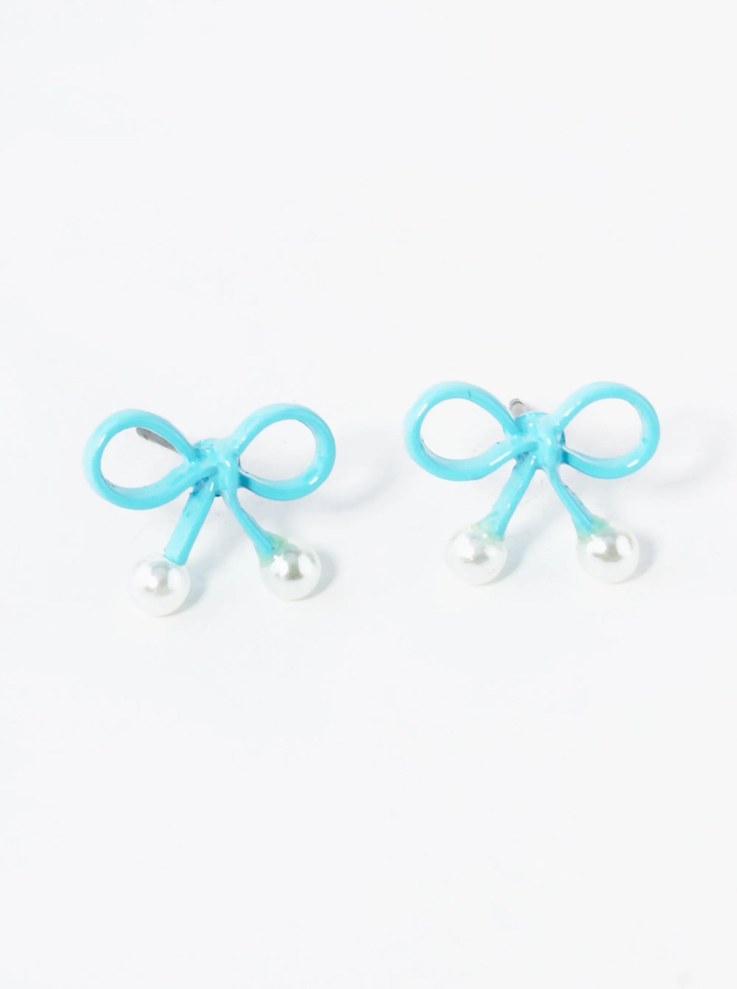 10mm Color Coated Wire Ribbon Bow Pearl Stud Earrings