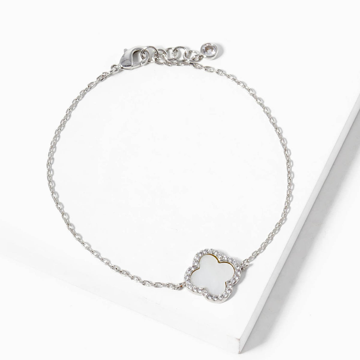 Mother of Pearl Clover Charm Bracelet