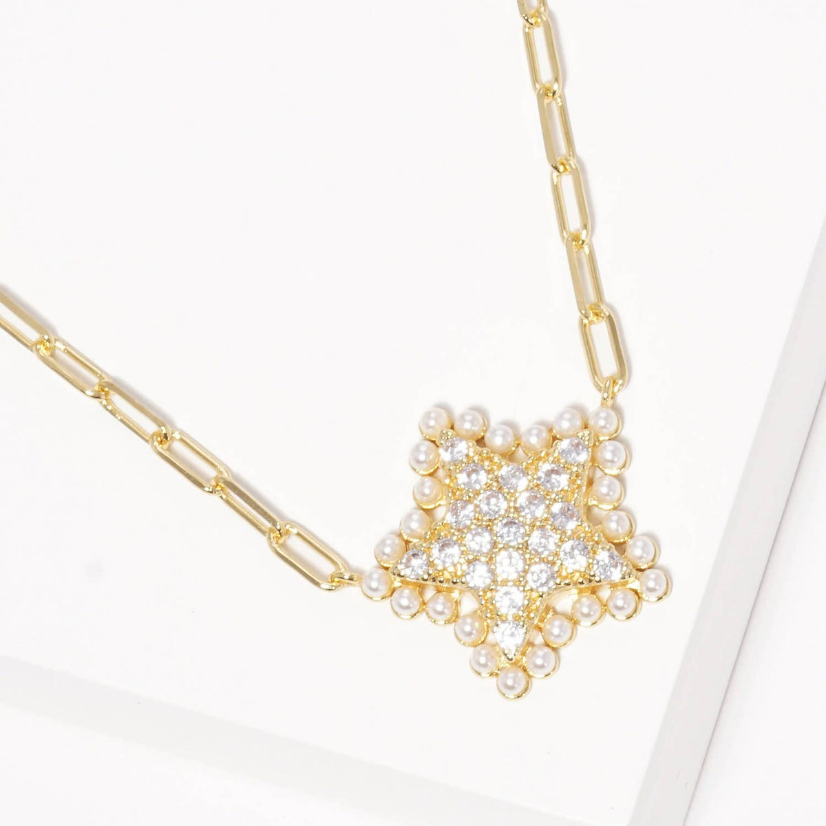 Freshwater Pearl Outline Necklace