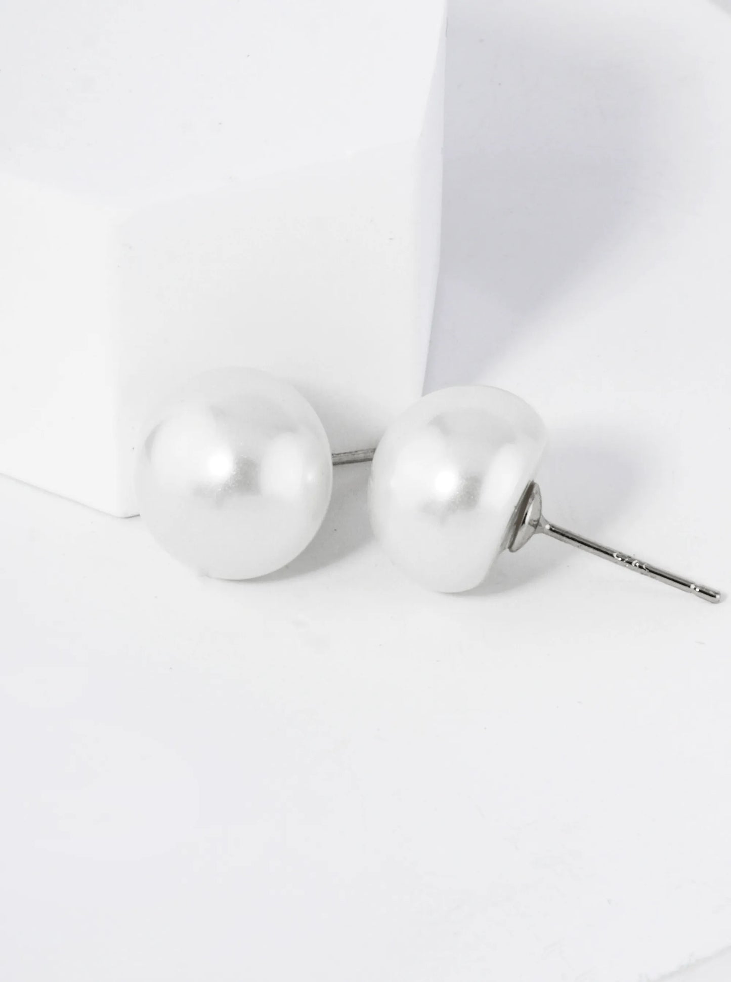 18K Gold Dipped 12mm Pearl Button Stud Earrings