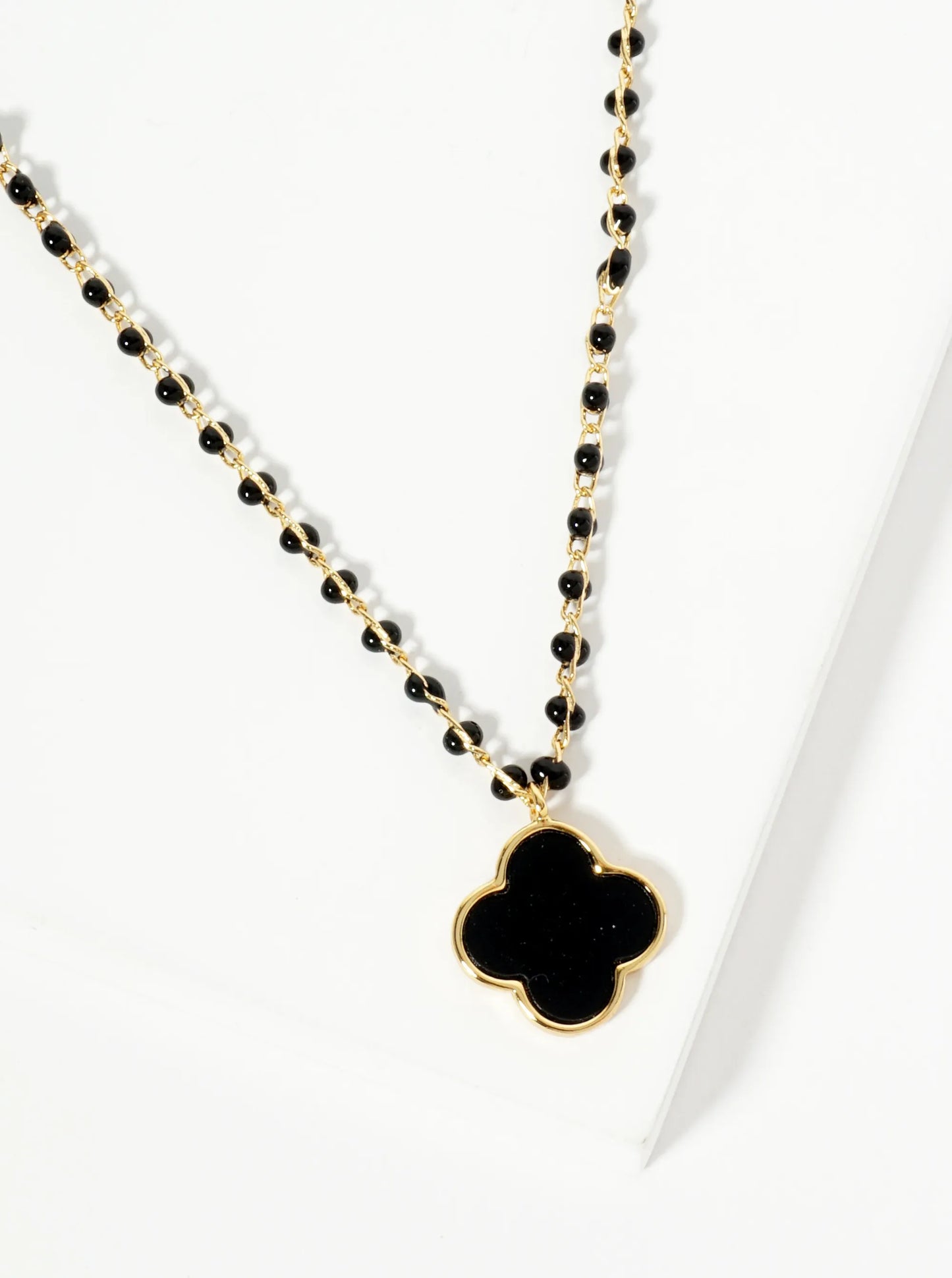 18K Gold Dipped 14mm Quatrefoil Pendant Glass Beaded Chain Necklace