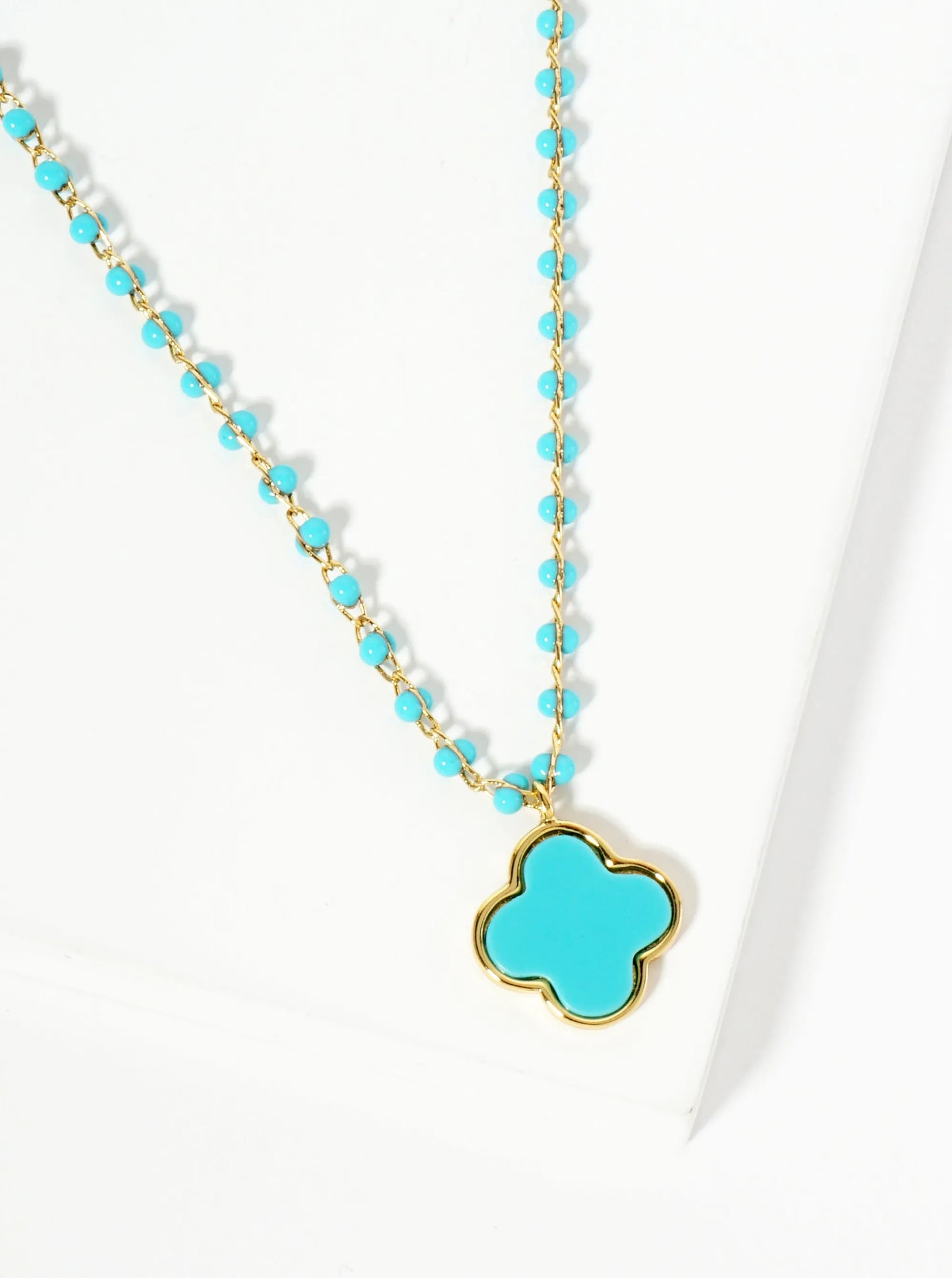 18K Gold Dipped 14mm Quatrefoil Pendant Glass Beaded Chain Necklace