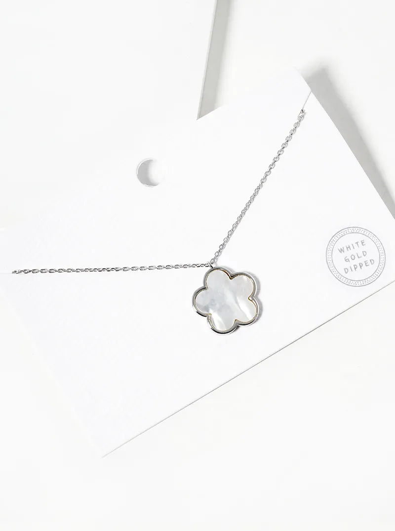 18K Gold Dipped 16mm Flower Pendant Necklace