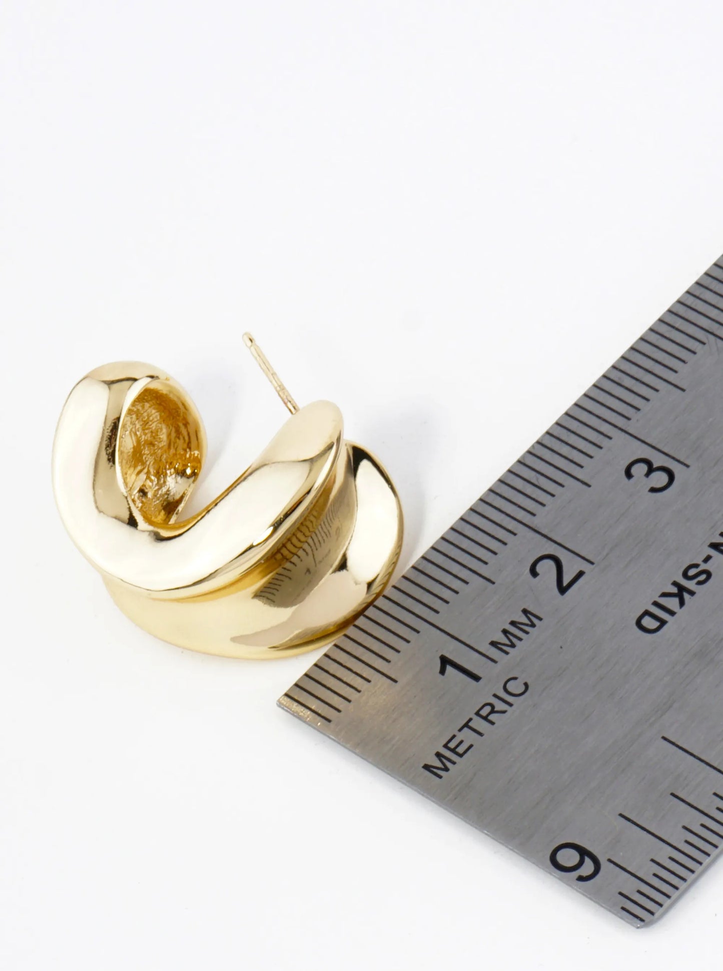 18K Gold Dipped 20mm Chunky Organic Tapered Hoop Earrings