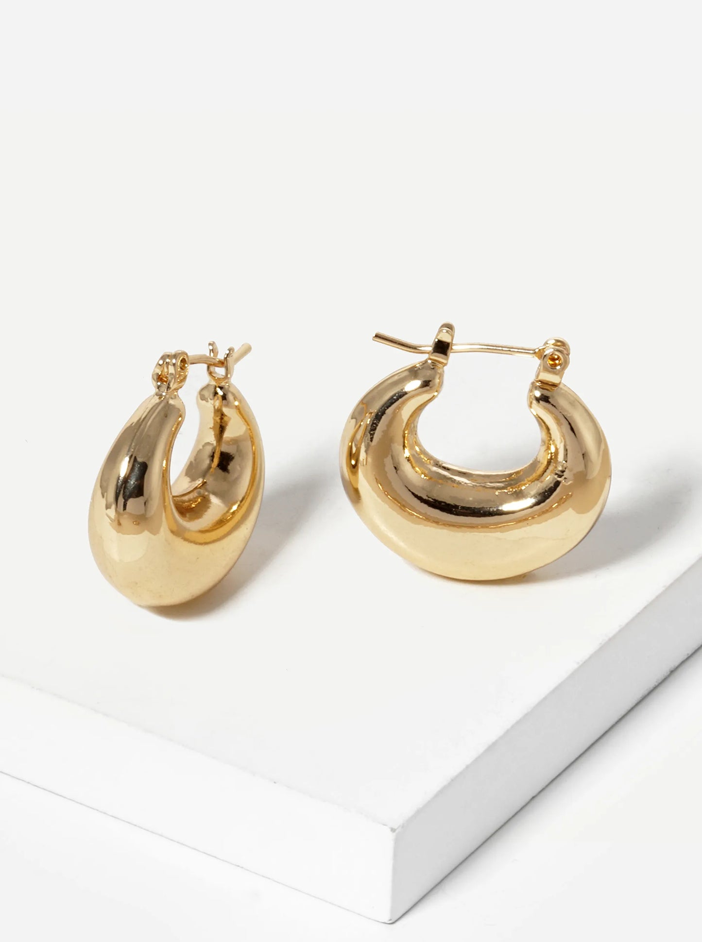 18K Gold Dipped 20mm Puffy Hoop Earrings