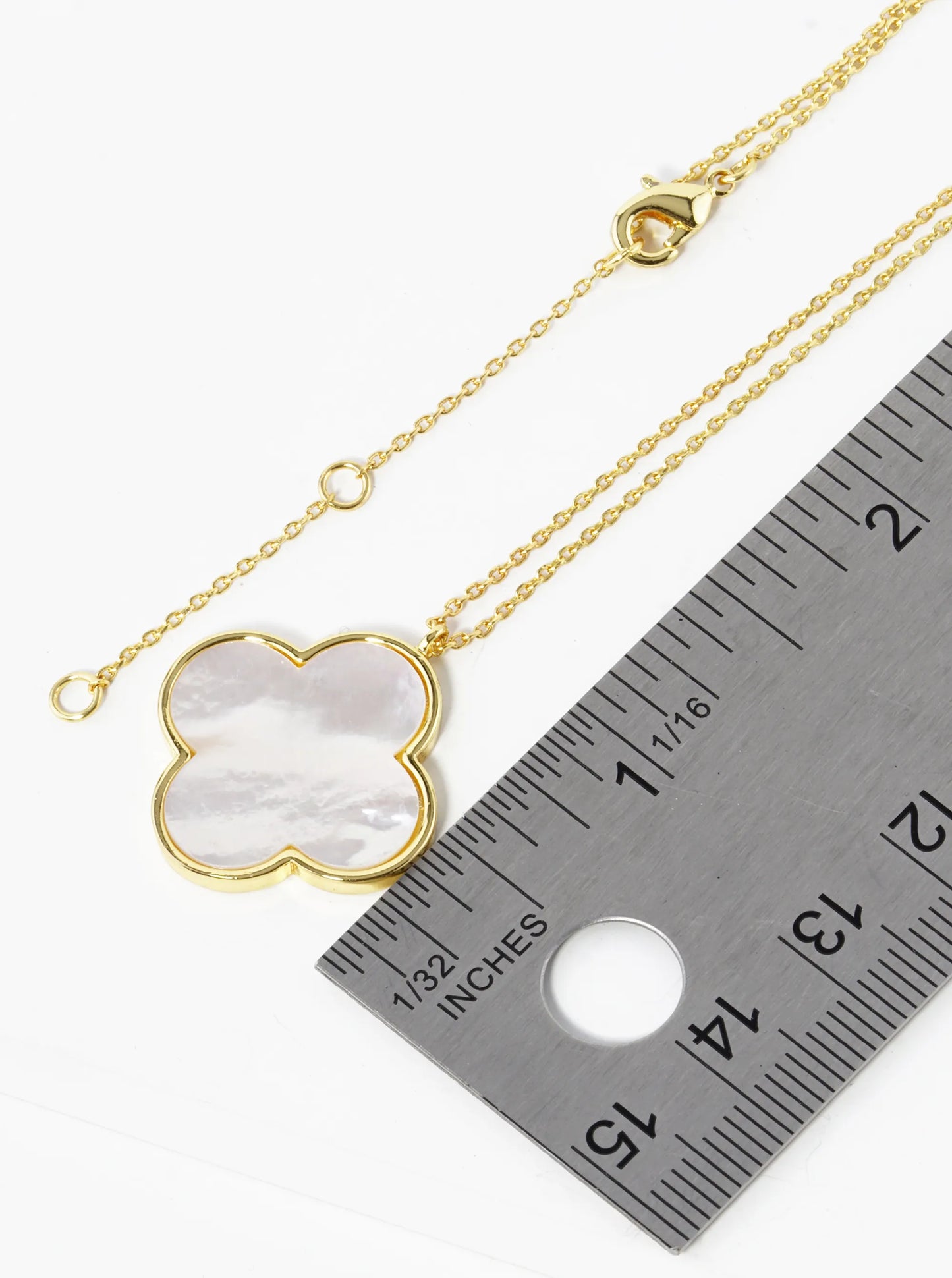 18K Gold Dipped 22mm Quatrefoil Pendant Necklace