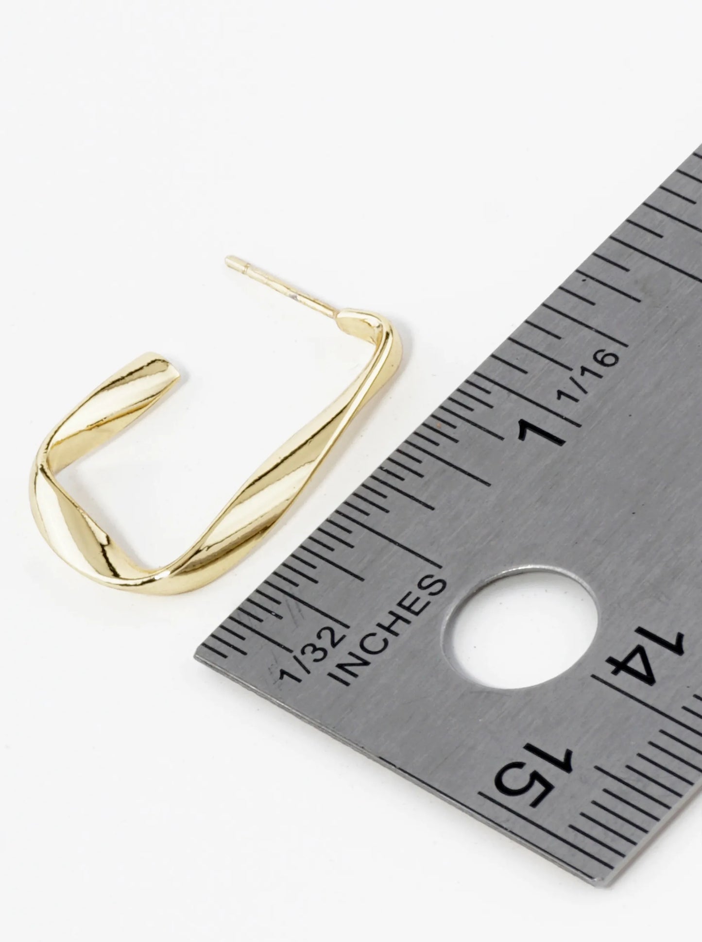 18K Gold Dipped 25mm Twist Rectangle Hoop Earrings