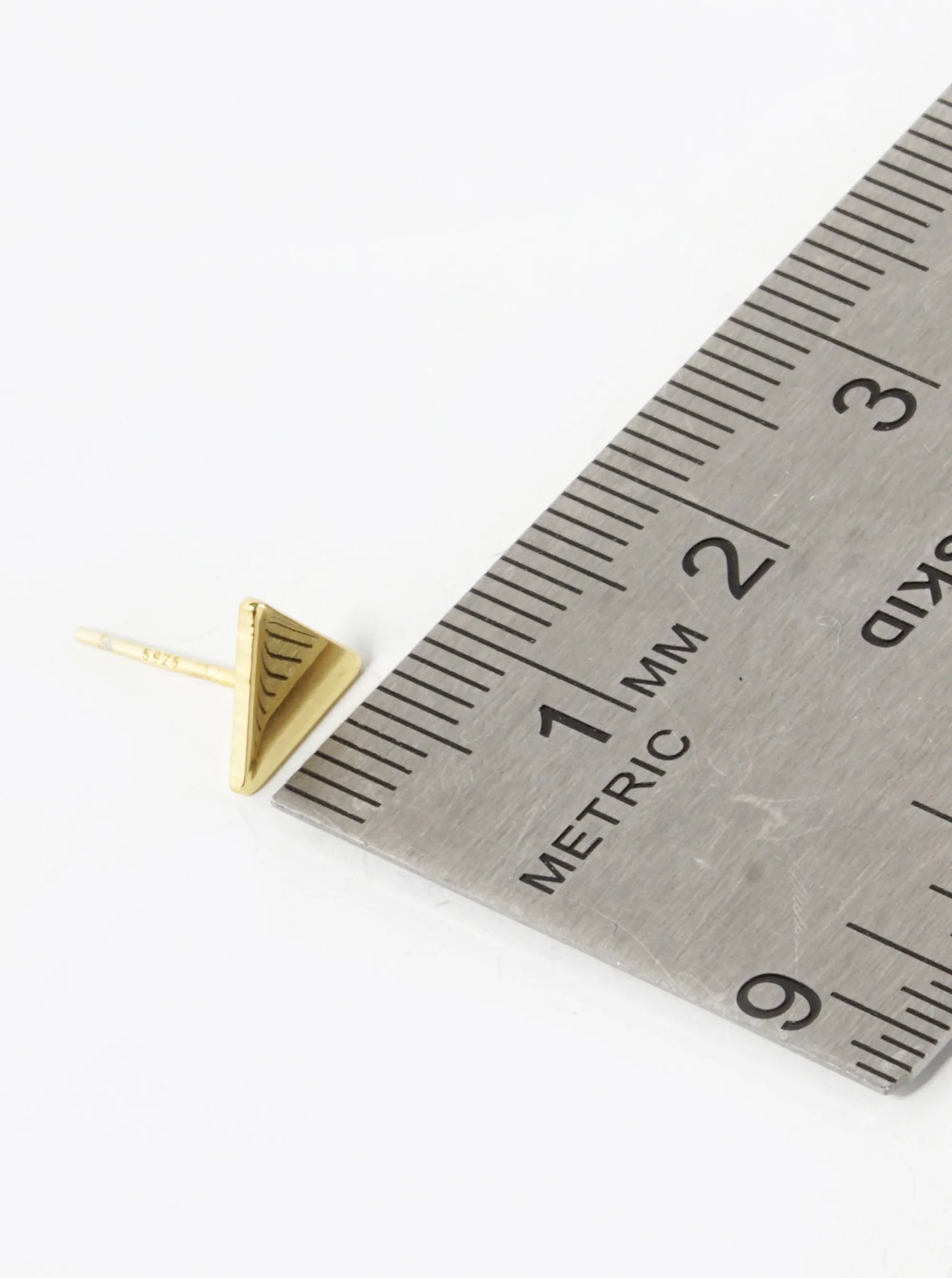 18K Gold Dipped 7mm Flat Triangle Stud Earrings