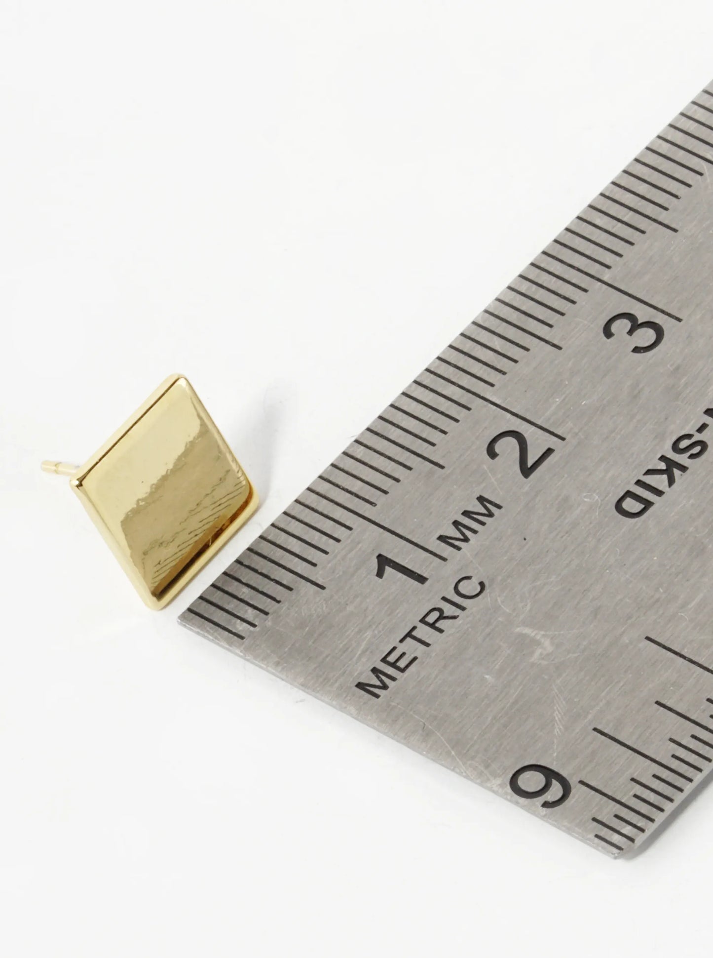 18K Gold Dipped 9mm Flat Square Stud Earrings
