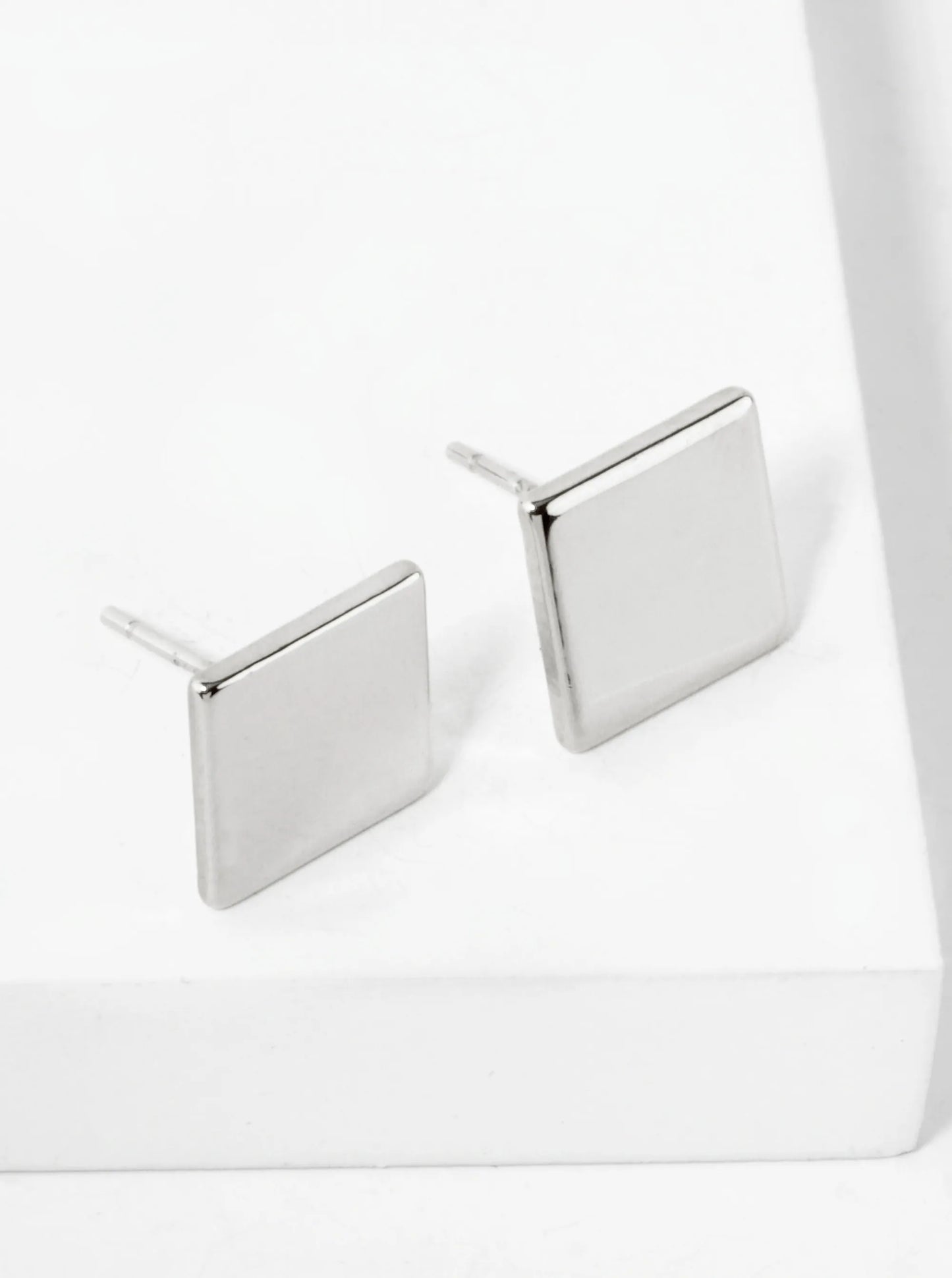 18K Gold Dipped 9mm Flat Square Stud Earrings