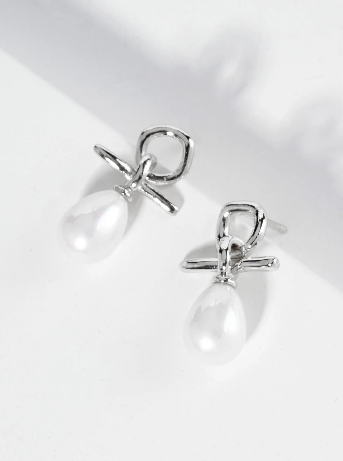 18K Gold Dipped Dainty Teardrop Pearl Drop Post Earrings