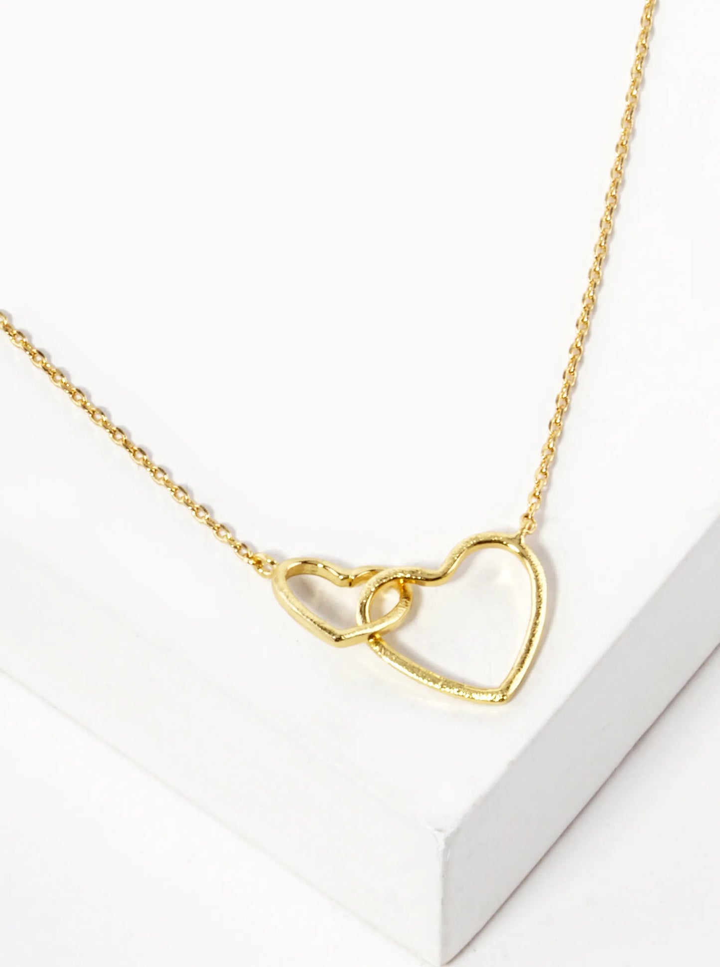 18K Gold Dipped Interlocking Two Wire Heart Pendant Necklace