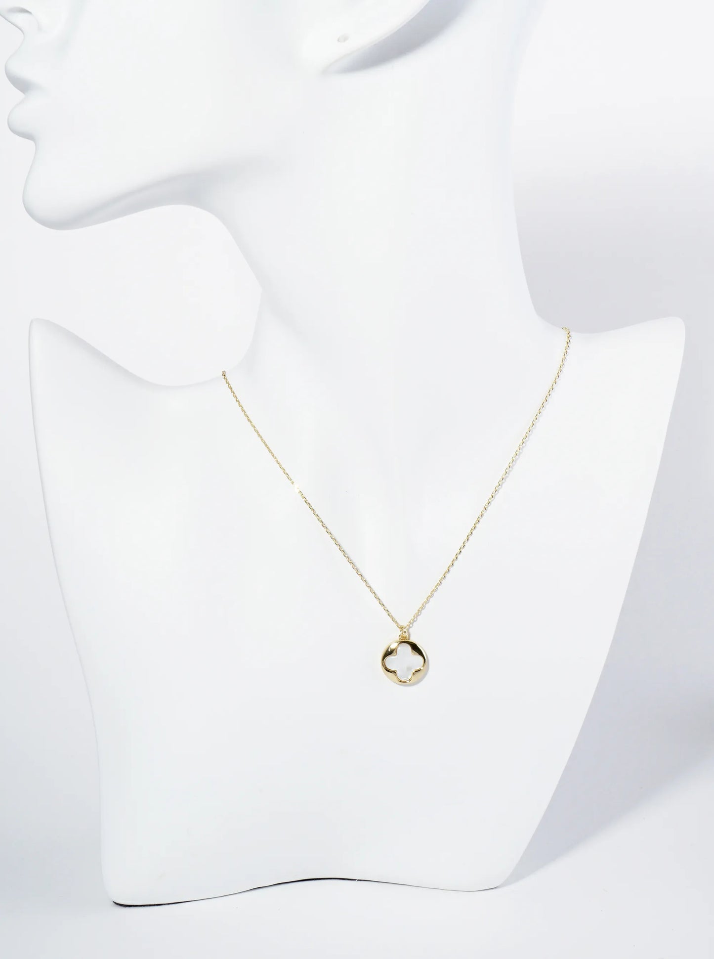 18K Gold Dipped Mother Of Pearl Quatrefoil Pendant Necklace