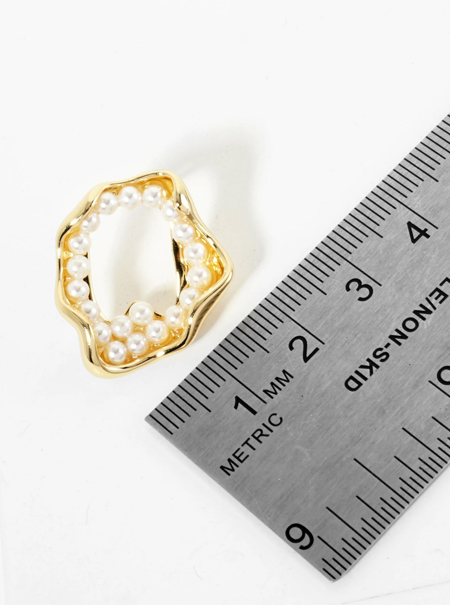 18K Gold Dipped Pearl Beaded Organic Circle Post Earrings