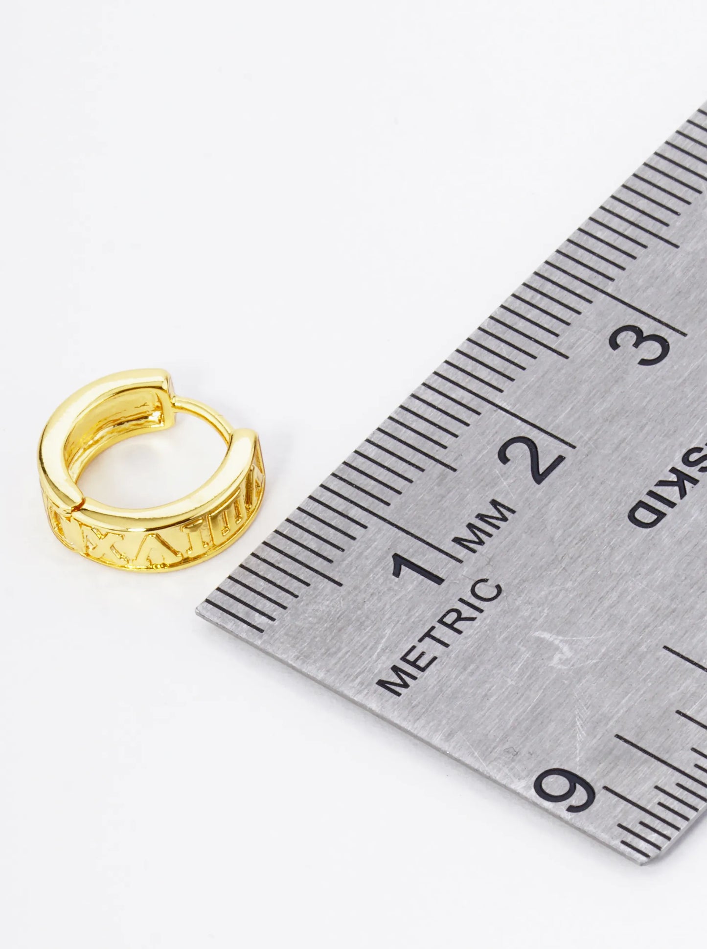 18K Gold Dipped Roman Numerals Engraved 11mm Brass Huggie Hoop Earrings