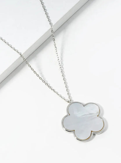 18K Gold Dipped Semi-Precious Stone 20mm Flower Pendant Necklace