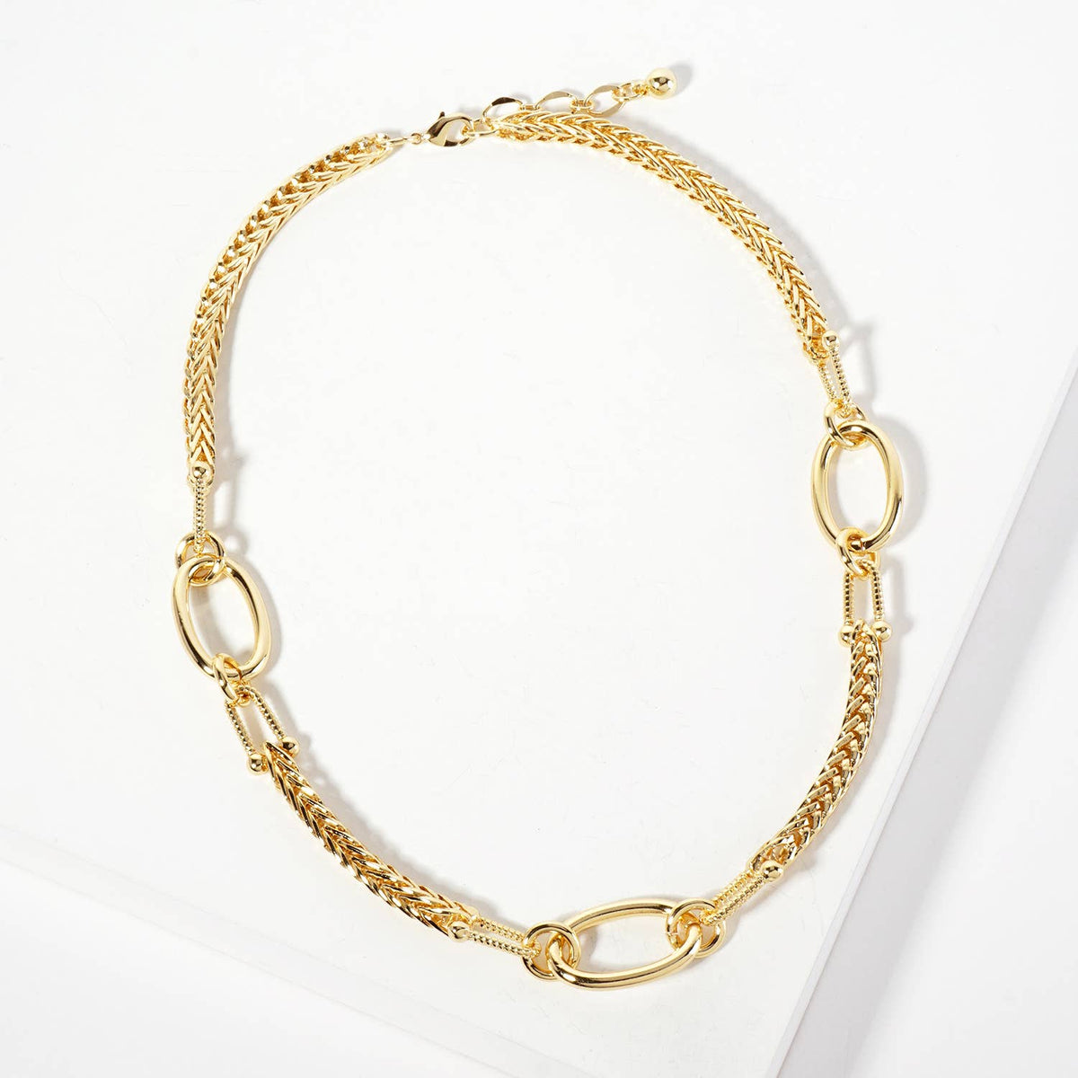 Three Oval-Shaped Accents 5mm Wheat-Chain Necklace