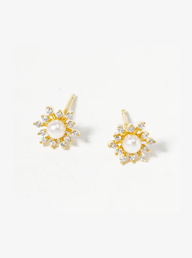 18k Gold Dipped CZ Pearl Dainty Flower Post Stud Earrings