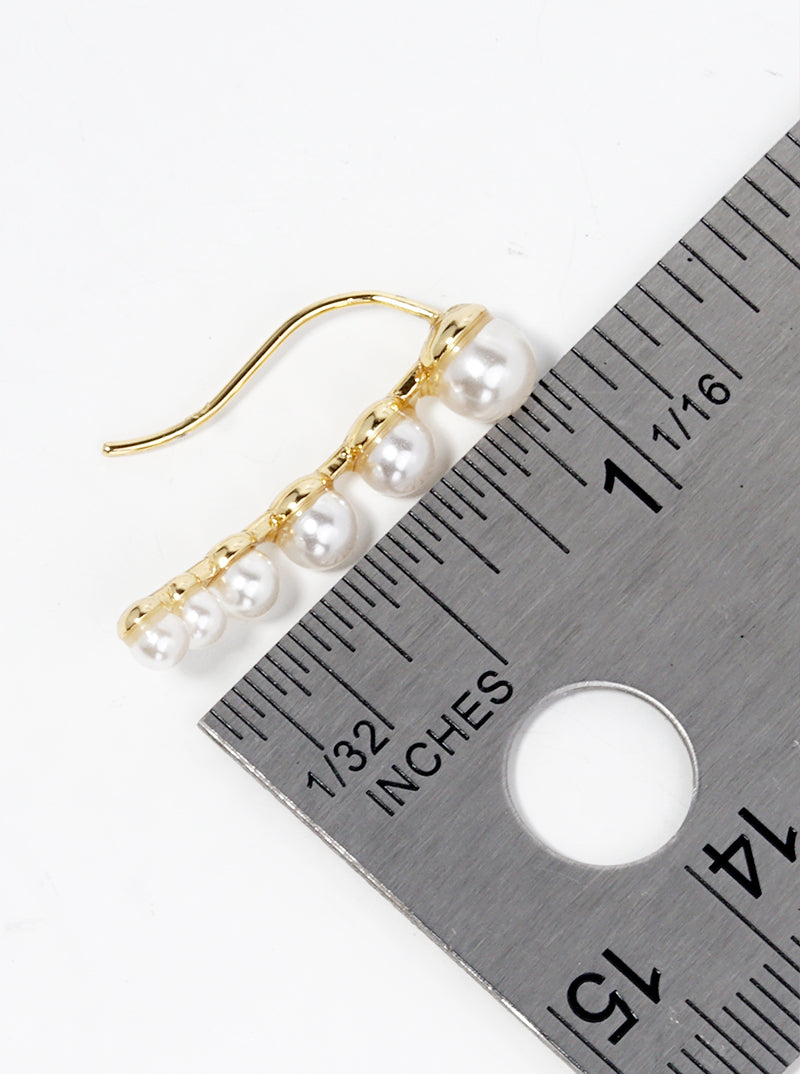 18k Gold Dipped Graduated Pearl Ear Crawlers