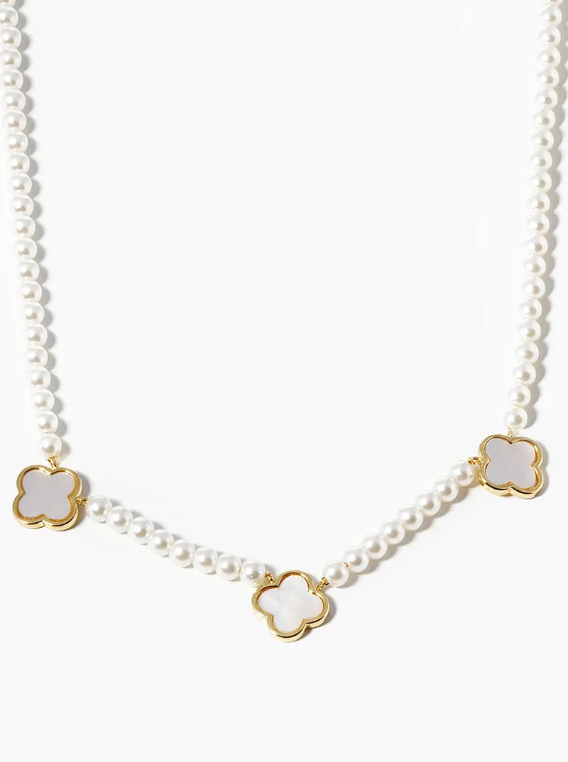 18k Gold Dipped Three 10mm Mother Of Pearl Quatrefoil Pendant Necklace