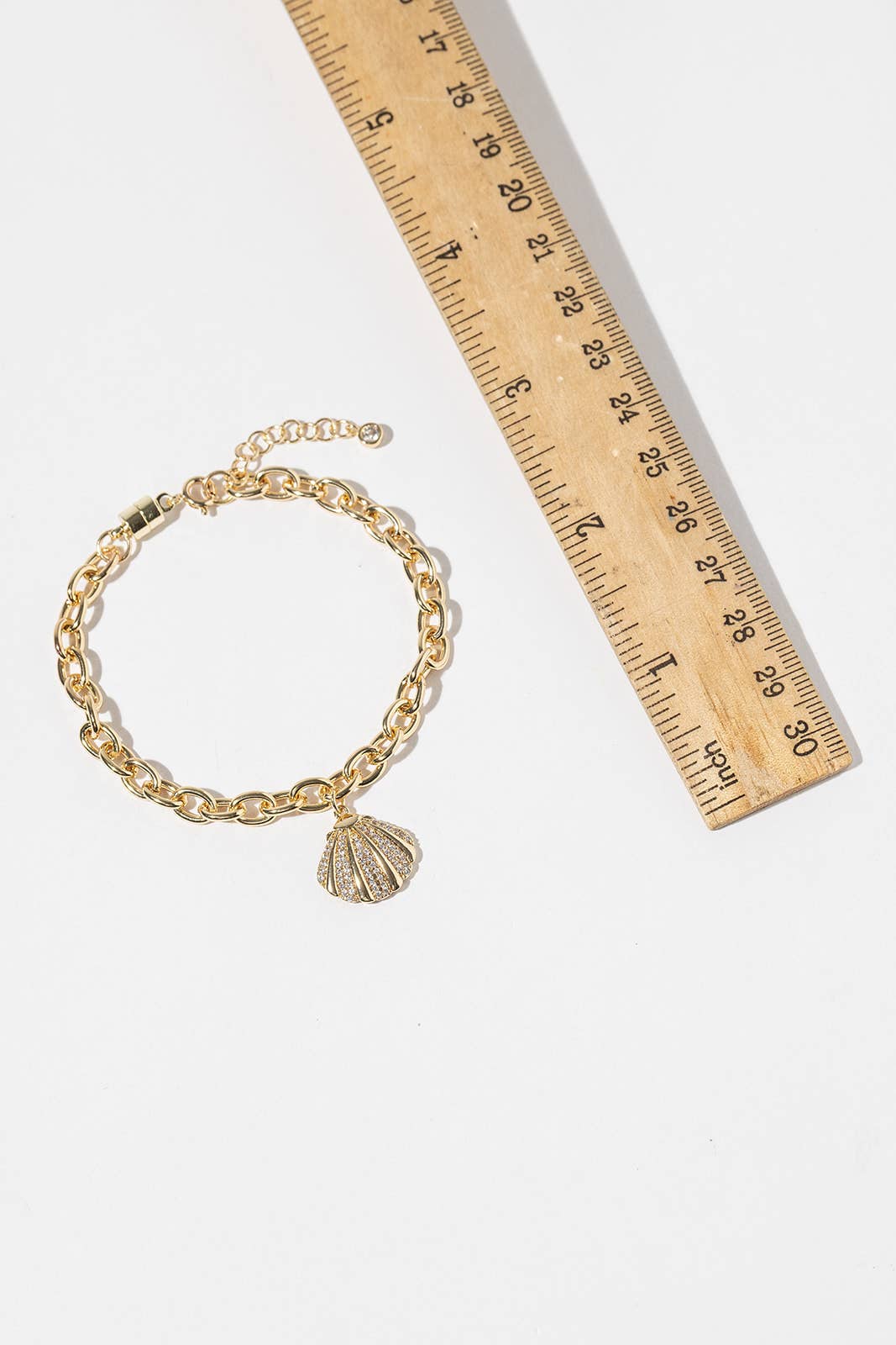 Cubic Zirconia Seashell Magnetic Clasp Link Chain Bracelet