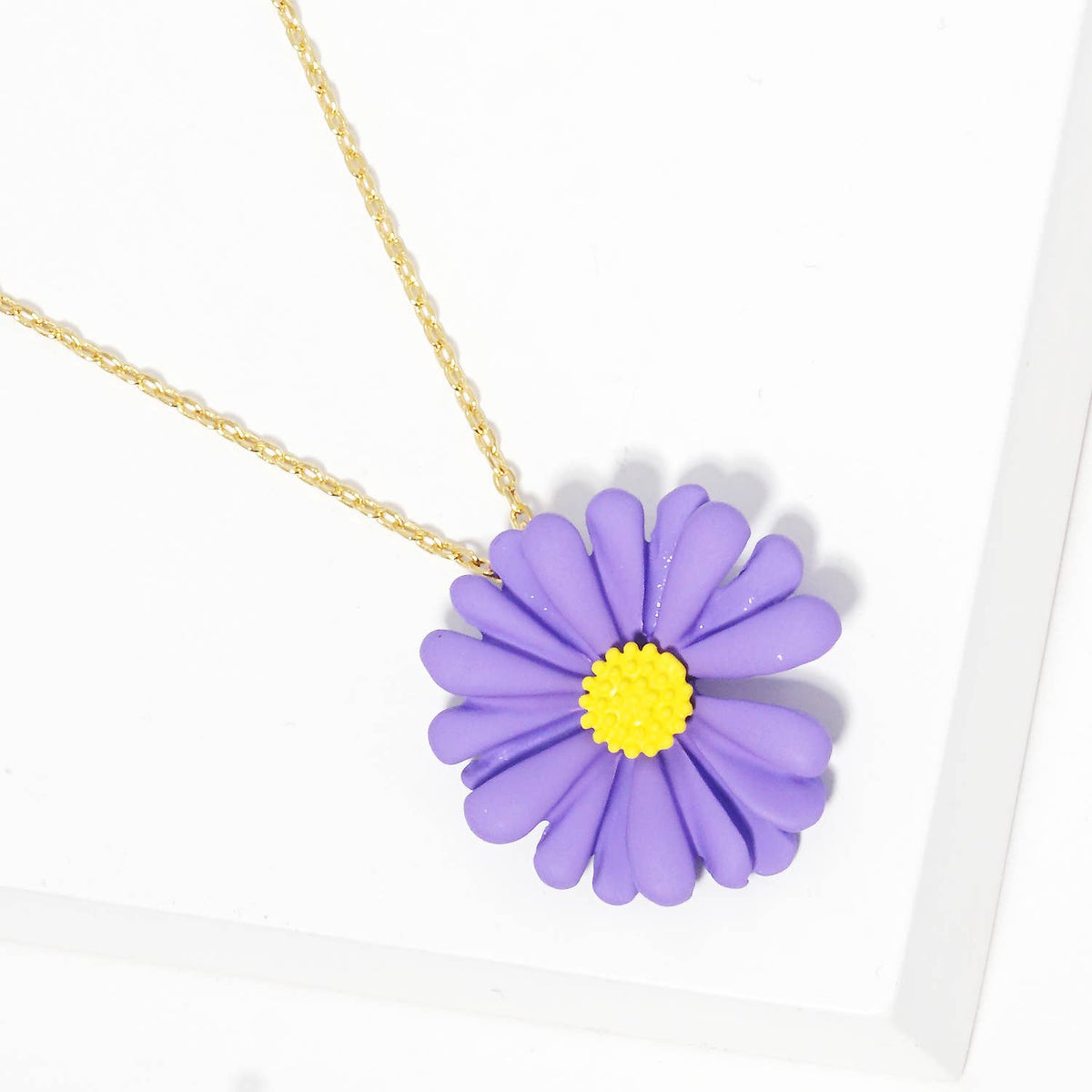 Daisy Charm Necklace