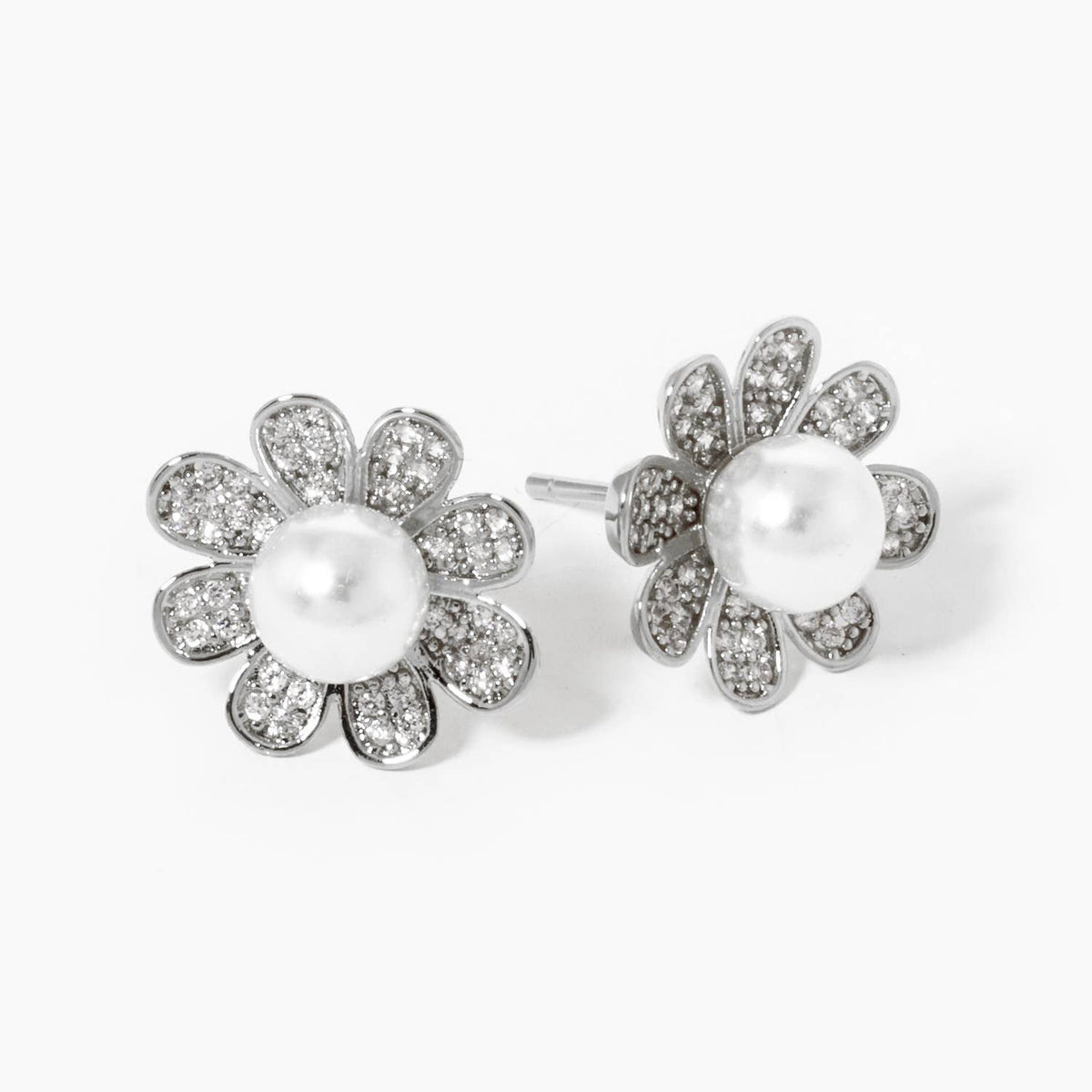 Freshwater Pearl Daisy Stud Earrings