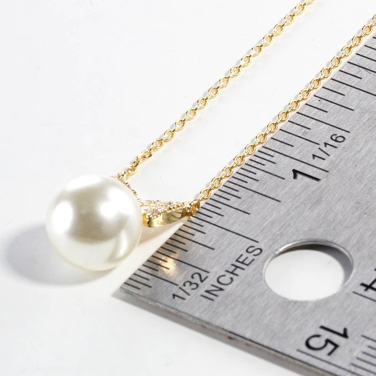 Elegant Bow & Pearl Pendant Necklace