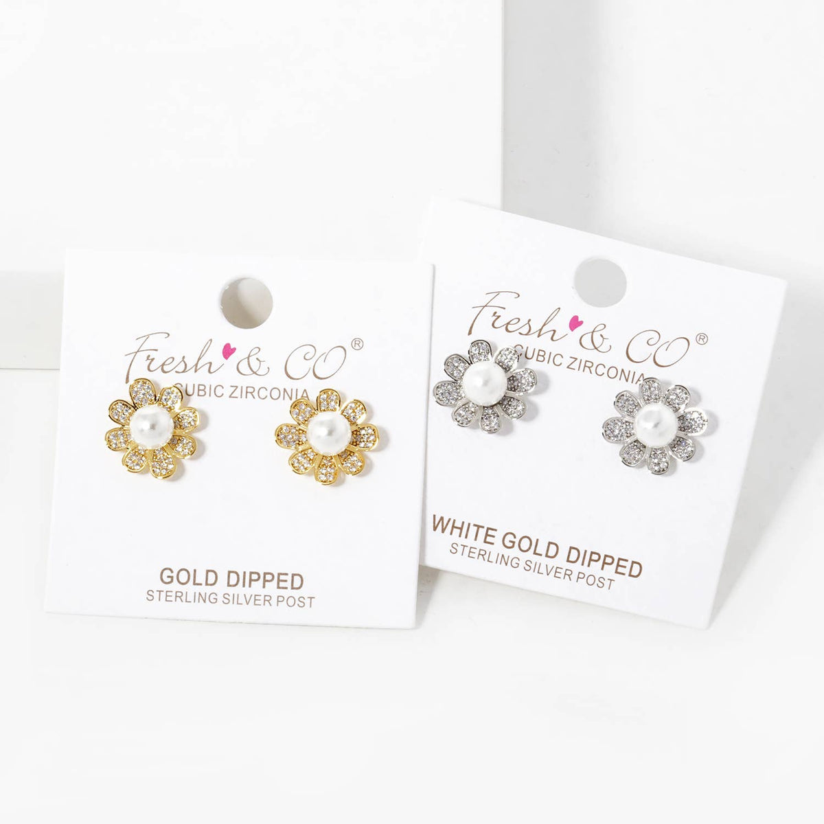 Freshwater Pearl Daisy Stud Earrings