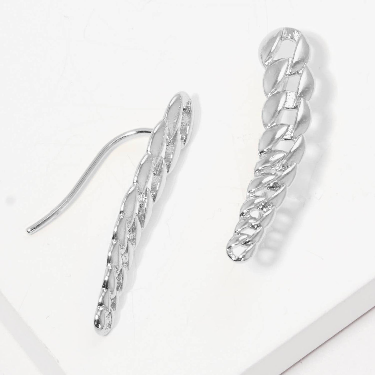 Chain Link Ear Crawlers