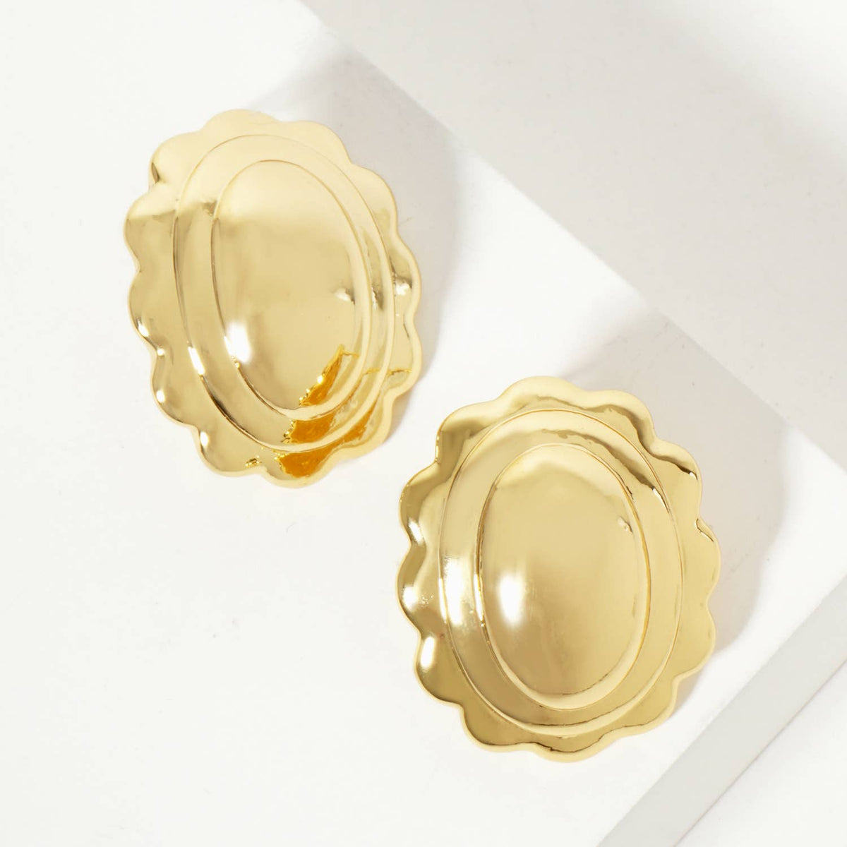 Polished Brass Soft-Curve Wavy Oval Stud Earrings