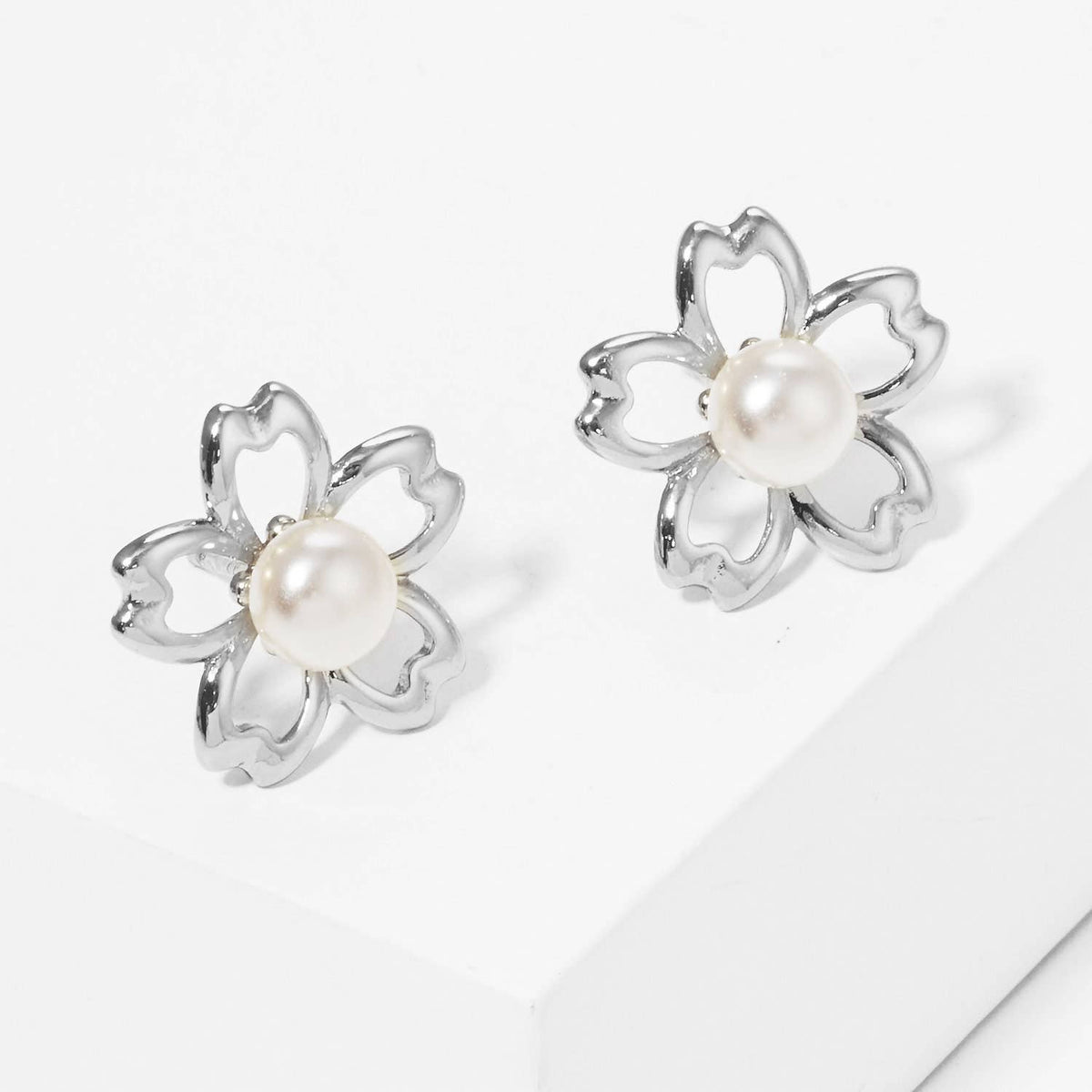 Gold Freshwater Pearl Floral Stud Earrings