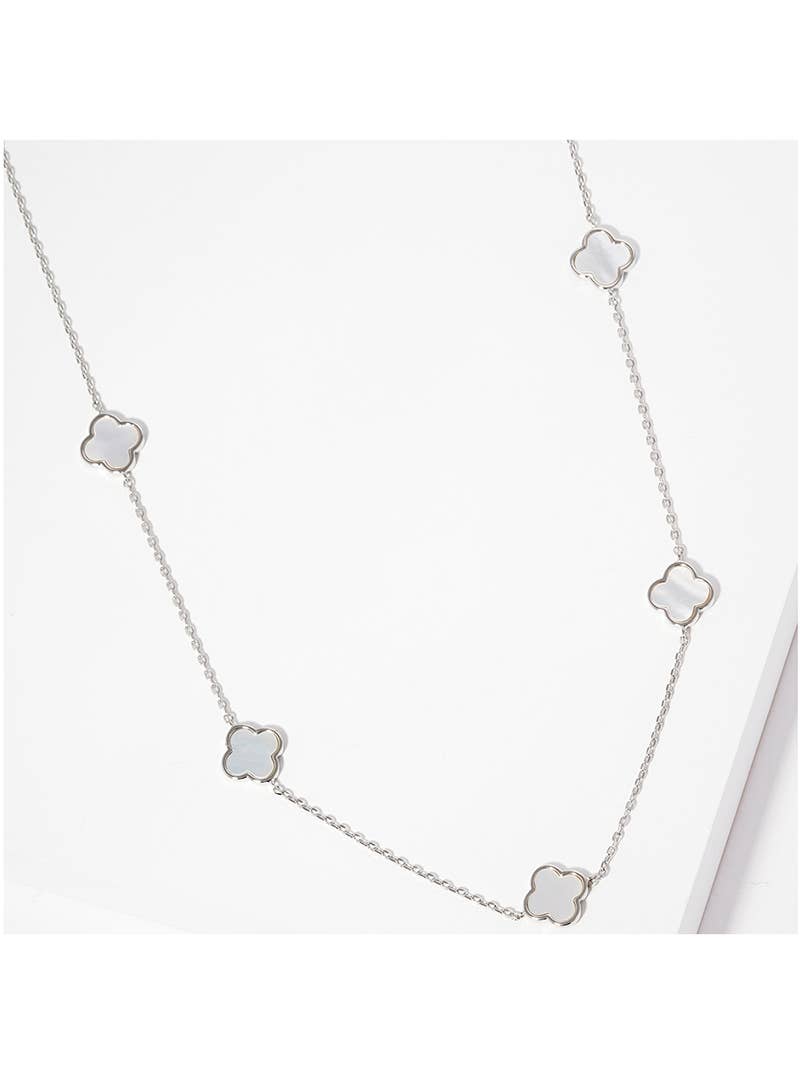 5 Semi-Precious Quatrefoil Pendant 24 Inch Long Station