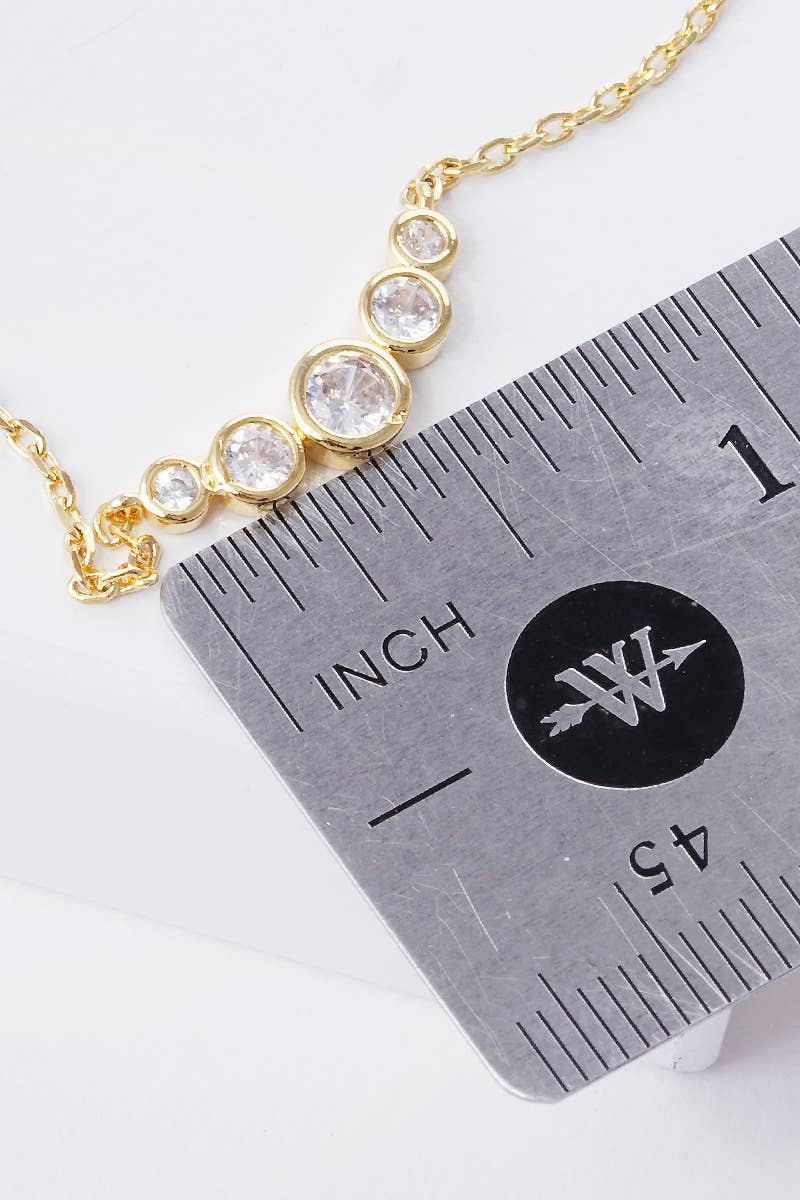 Graduated Bezel-Set Cubic Zirconia Chain Bracelet