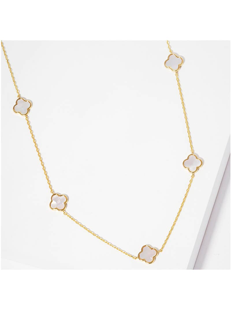 5 Semi-Precious Quatrefoil Pendant 24 Inch Long Station