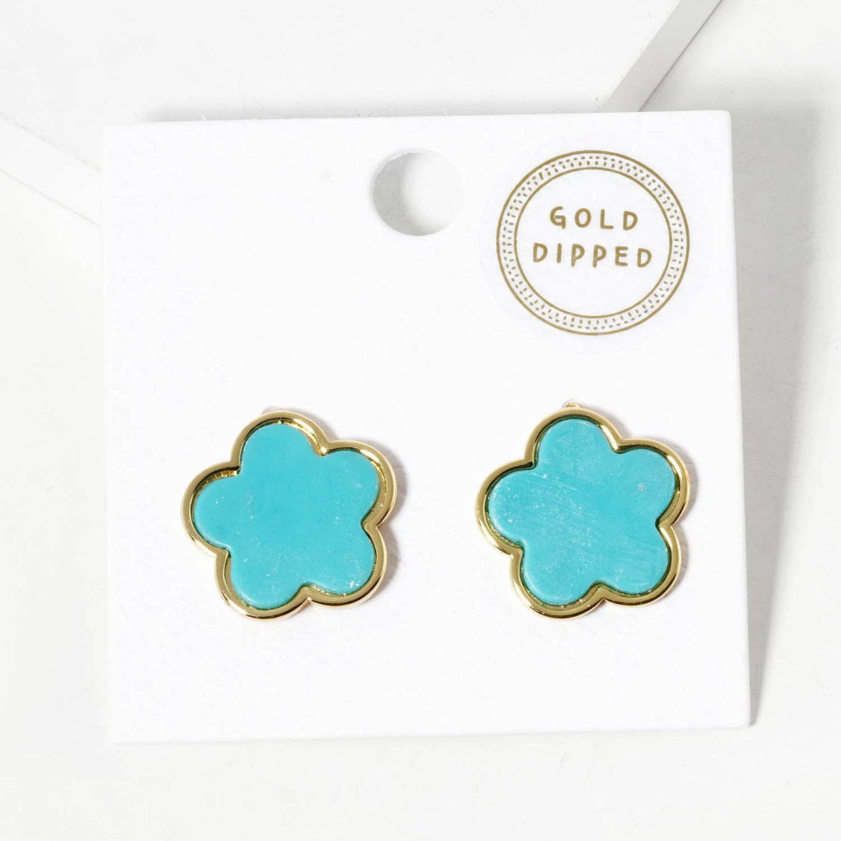 Scalloped Flower Stud Earrings