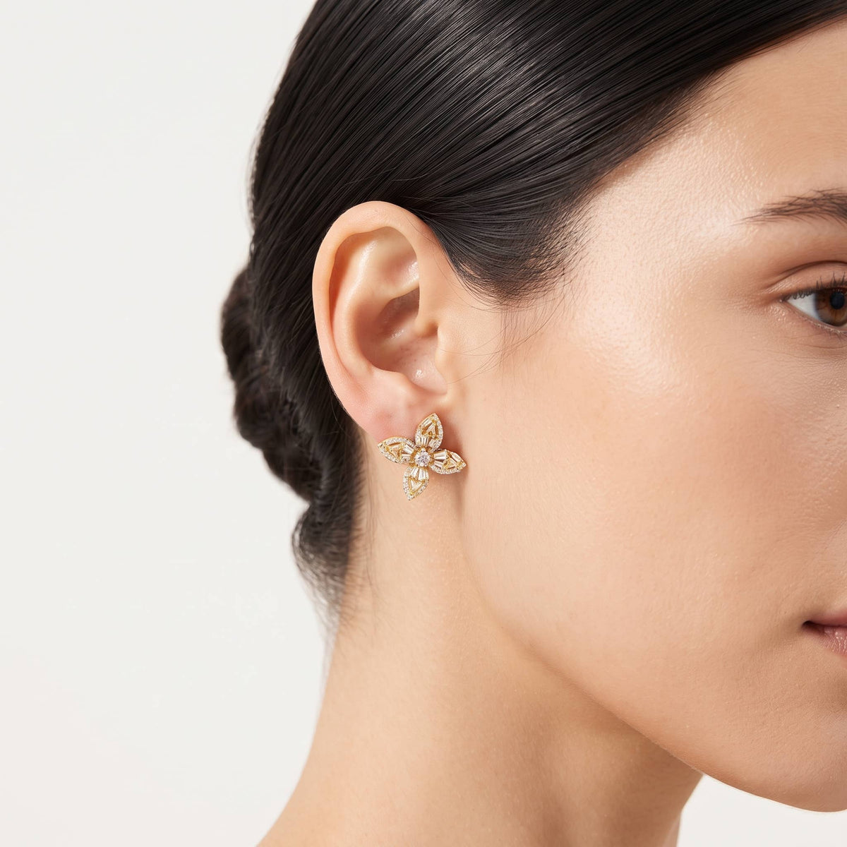 Dainty Cubic Zirconia Flower Stud Earrings