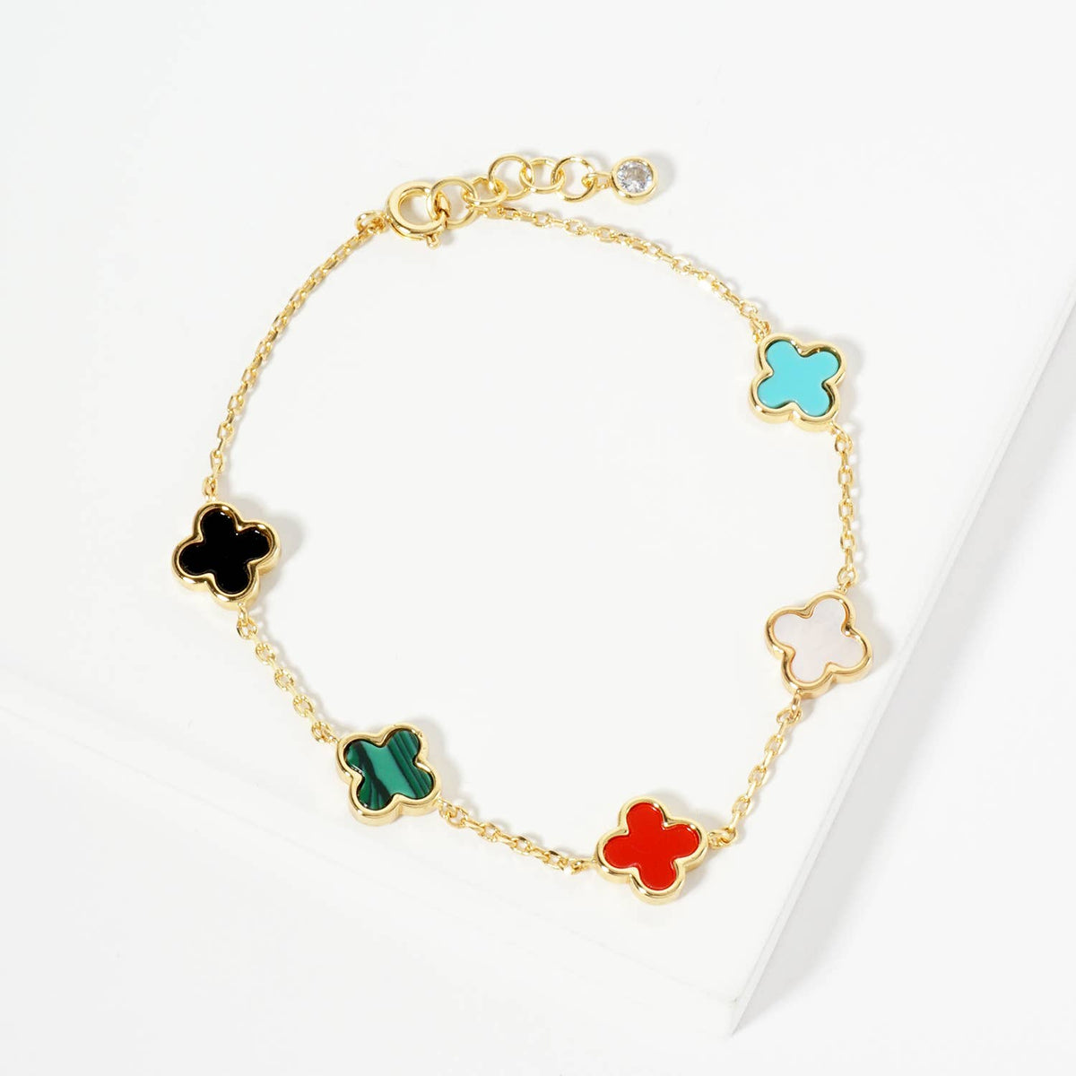 Elegant Clover Charm Chain Bracelet