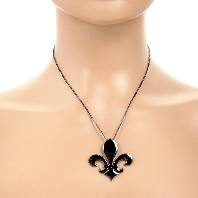Gold Plated Simple Fleur De Lis Charm Necklace