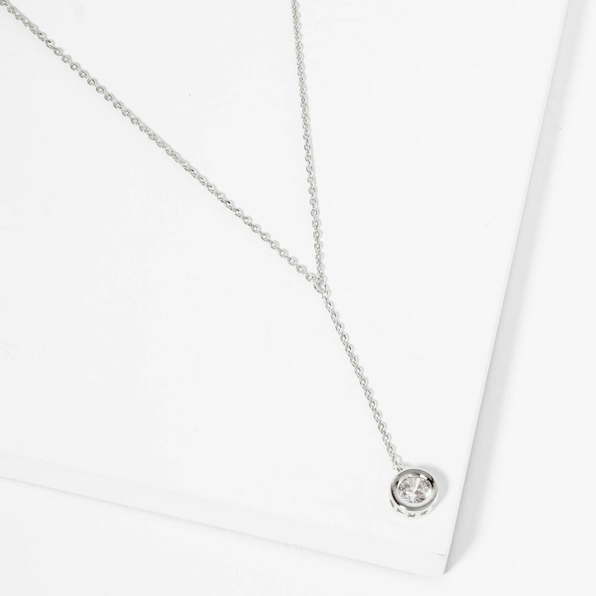 18K Gold Plated Solitaire Crystal Y-Lariat Necklace