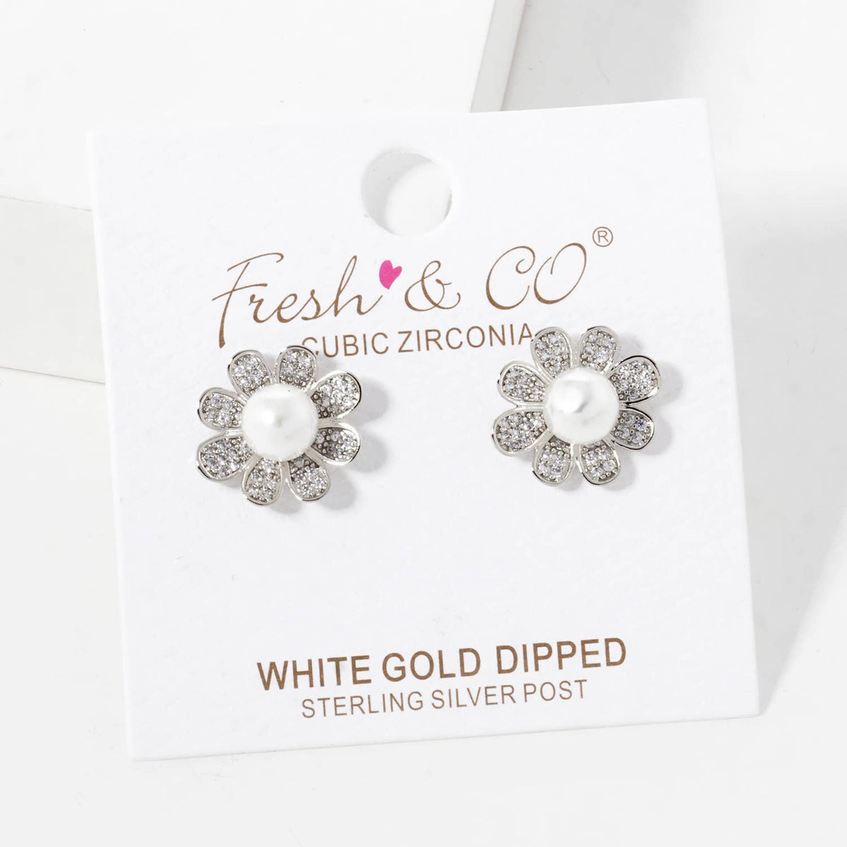 Freshwater Pearl Daisy Stud Earrings