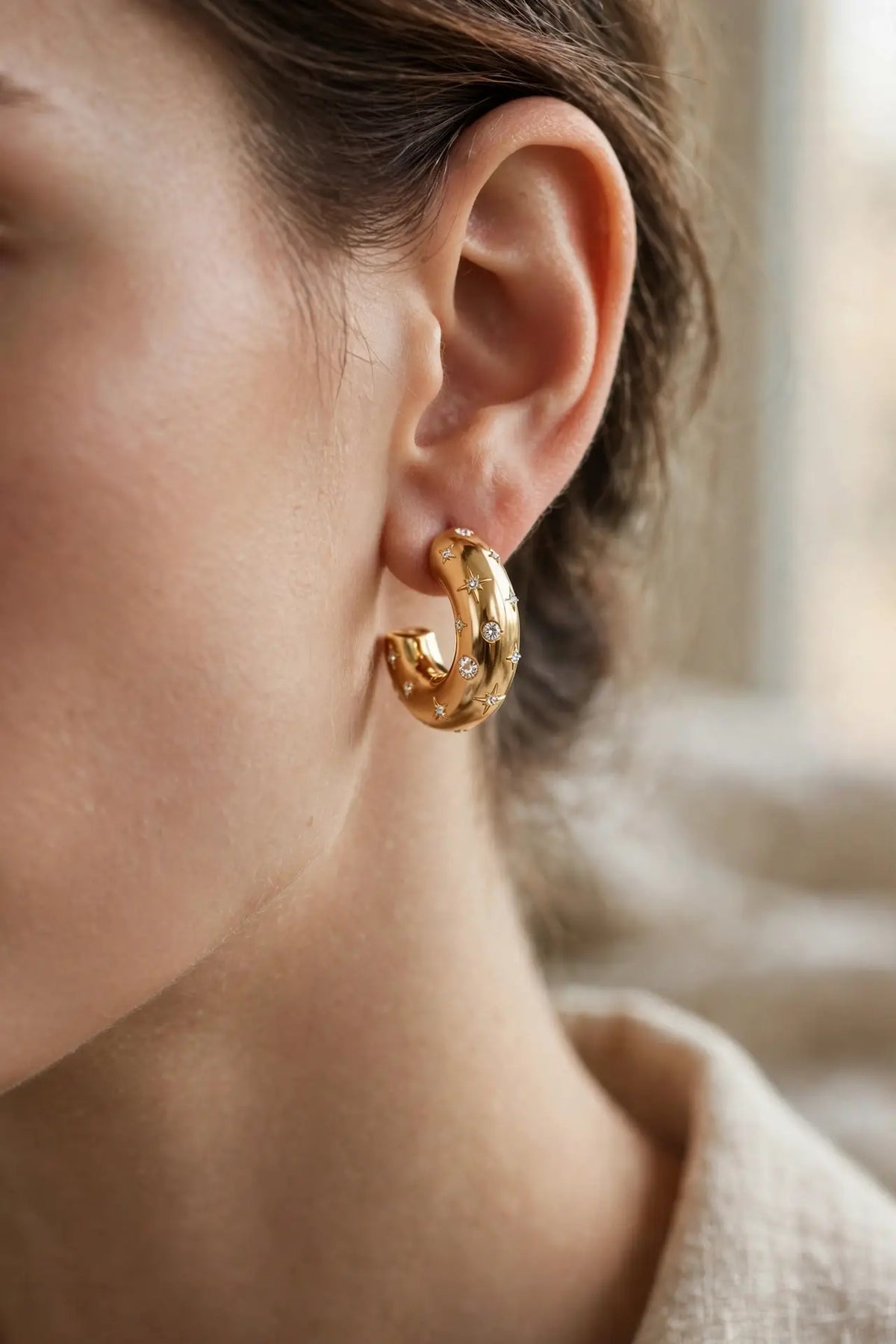 Starry C-Hoop Stud Earrings – Scattered Crystal C Curve