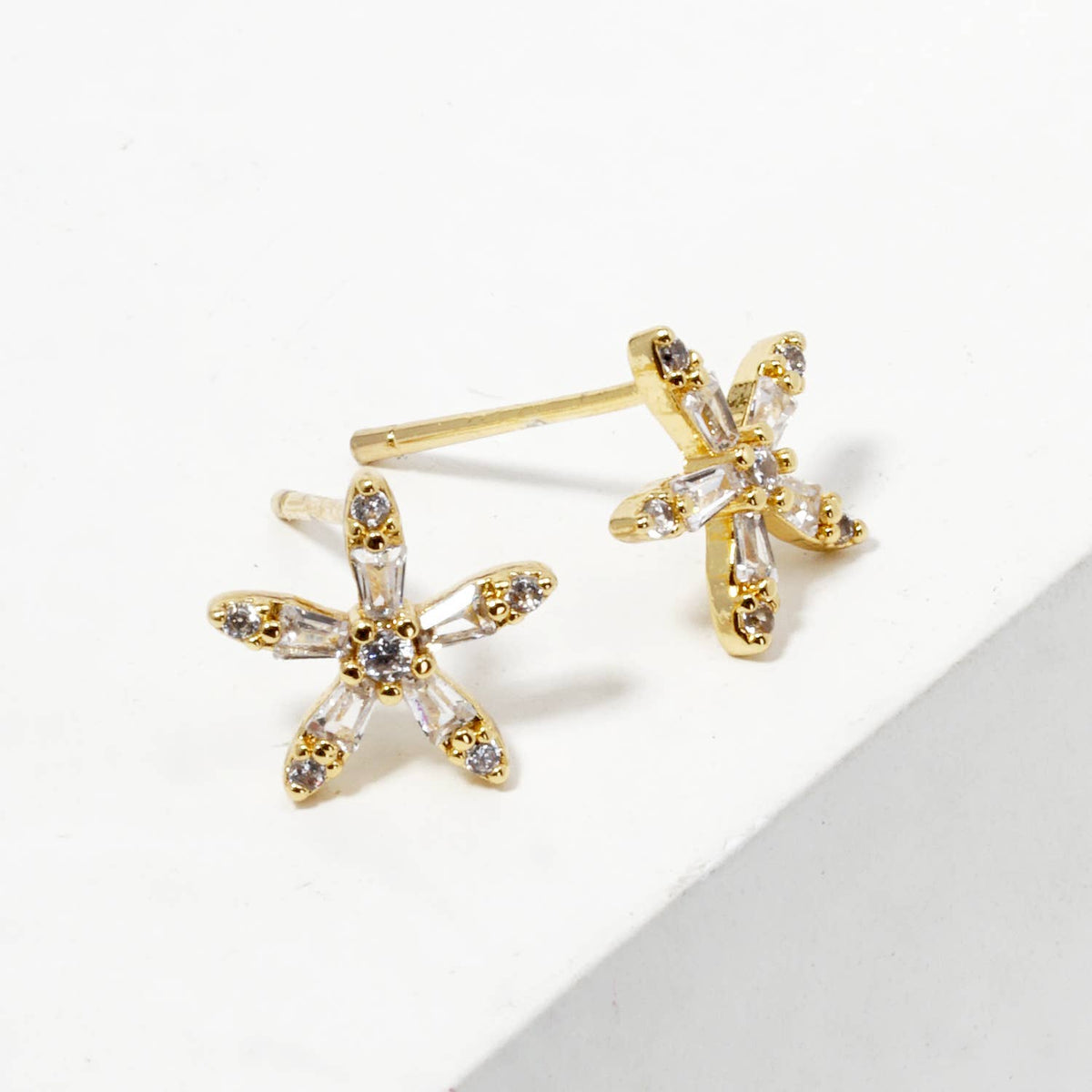 Dainty Star Cubic Zirconia Stud Earrings
