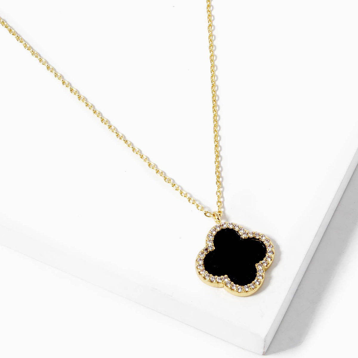 Elegant Pavé Edge Four-Leaf Clover Pendant Necklace