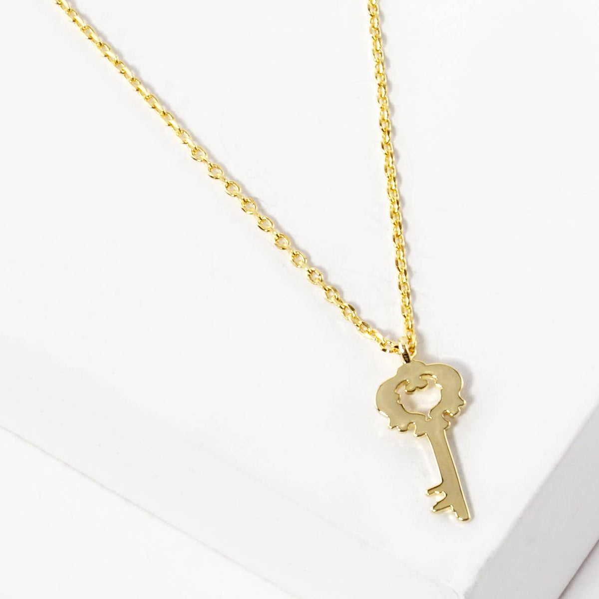 Vintage-Inspired Key Pendant Necklace