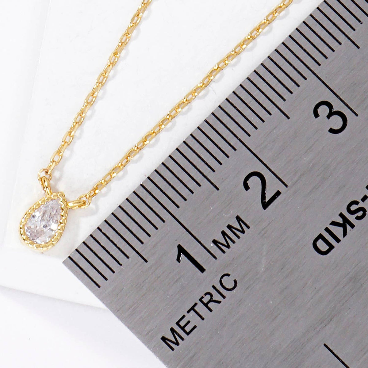Pear-Cut Cubic Zirconia Dainty Teardrop Pendant Necklace