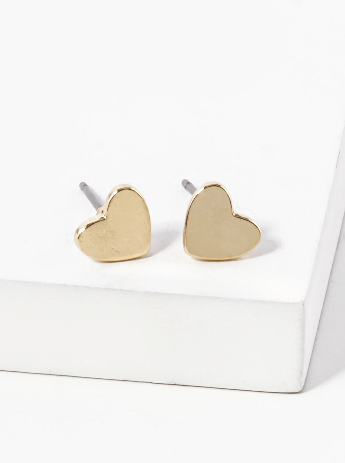 6mm Dainty Heart Stud Earrings