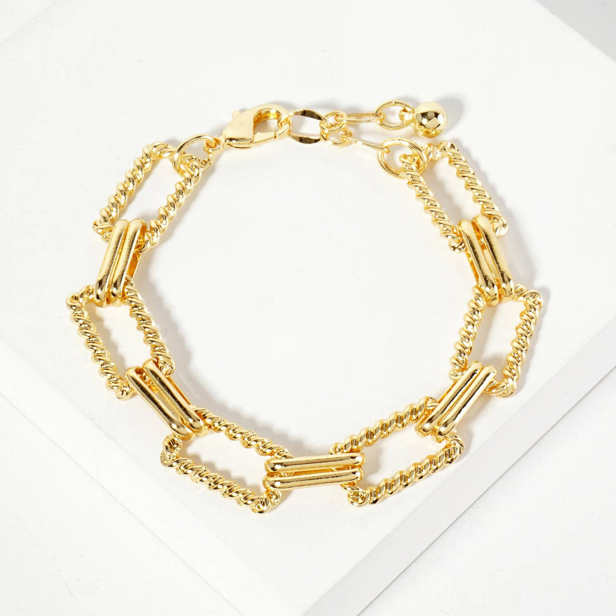 Textured U-Link Chain Bracelet