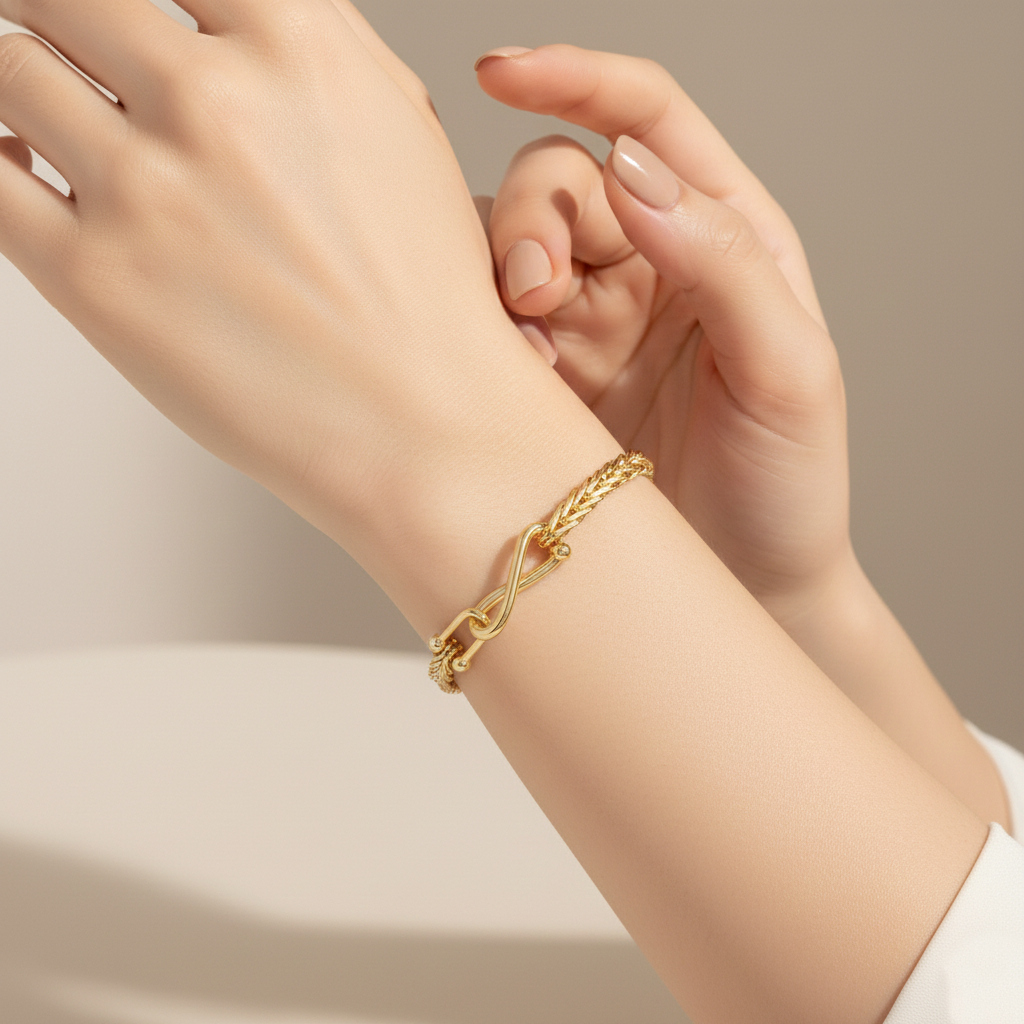 Interlocking Oval and HardWear Links Wheat-Chain Bracelet