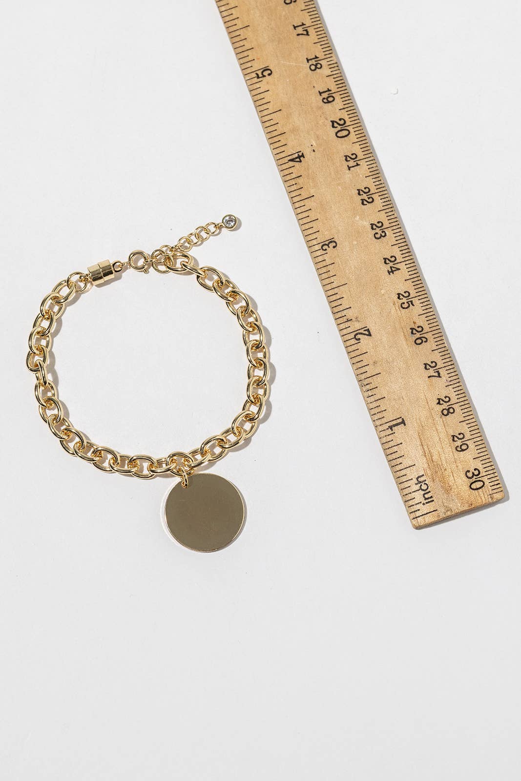 Minimalist Magnetic Clasp Round Disc Chain Bracelet